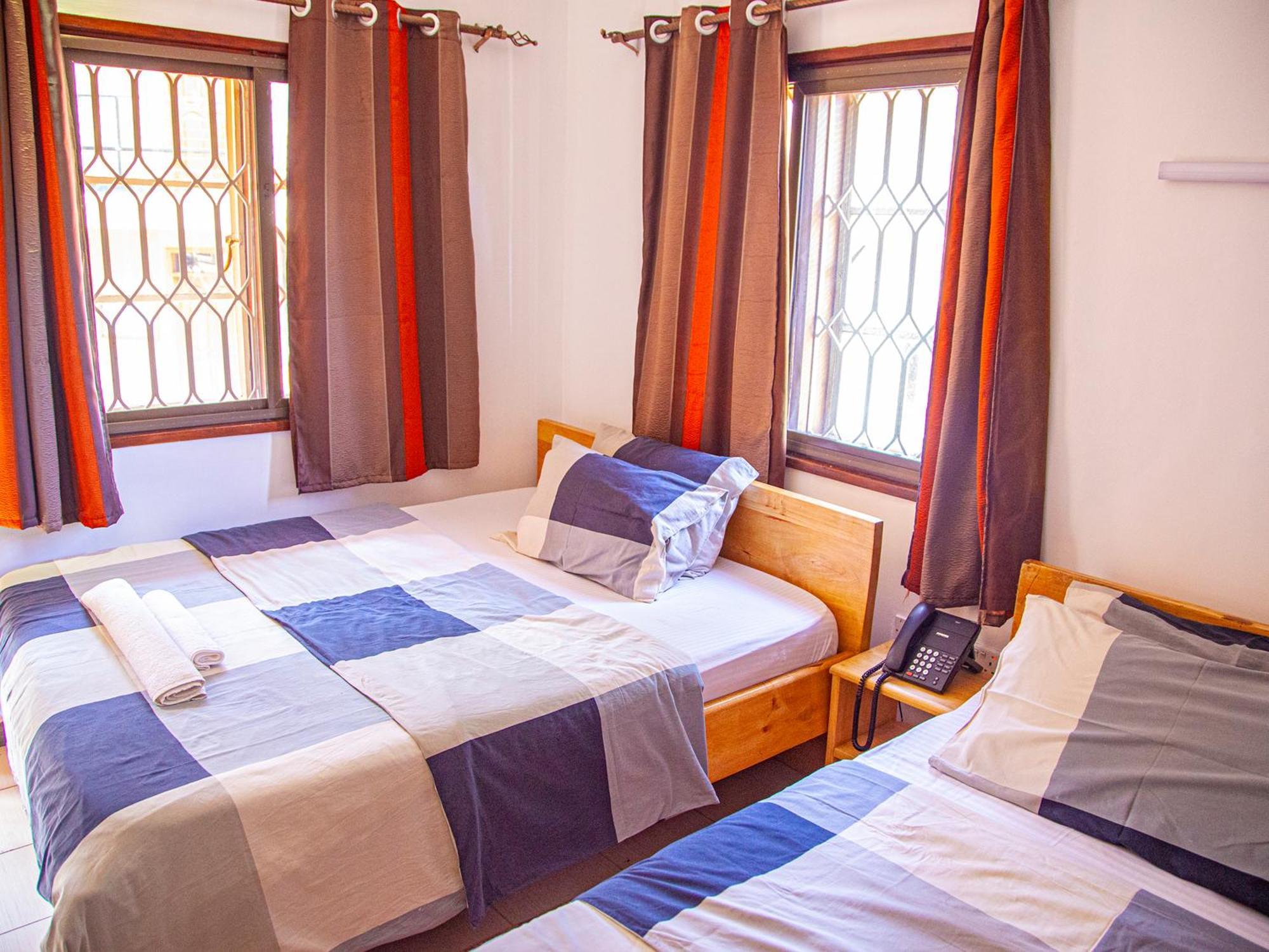 Explorers Hub Kampala Kültér fotó