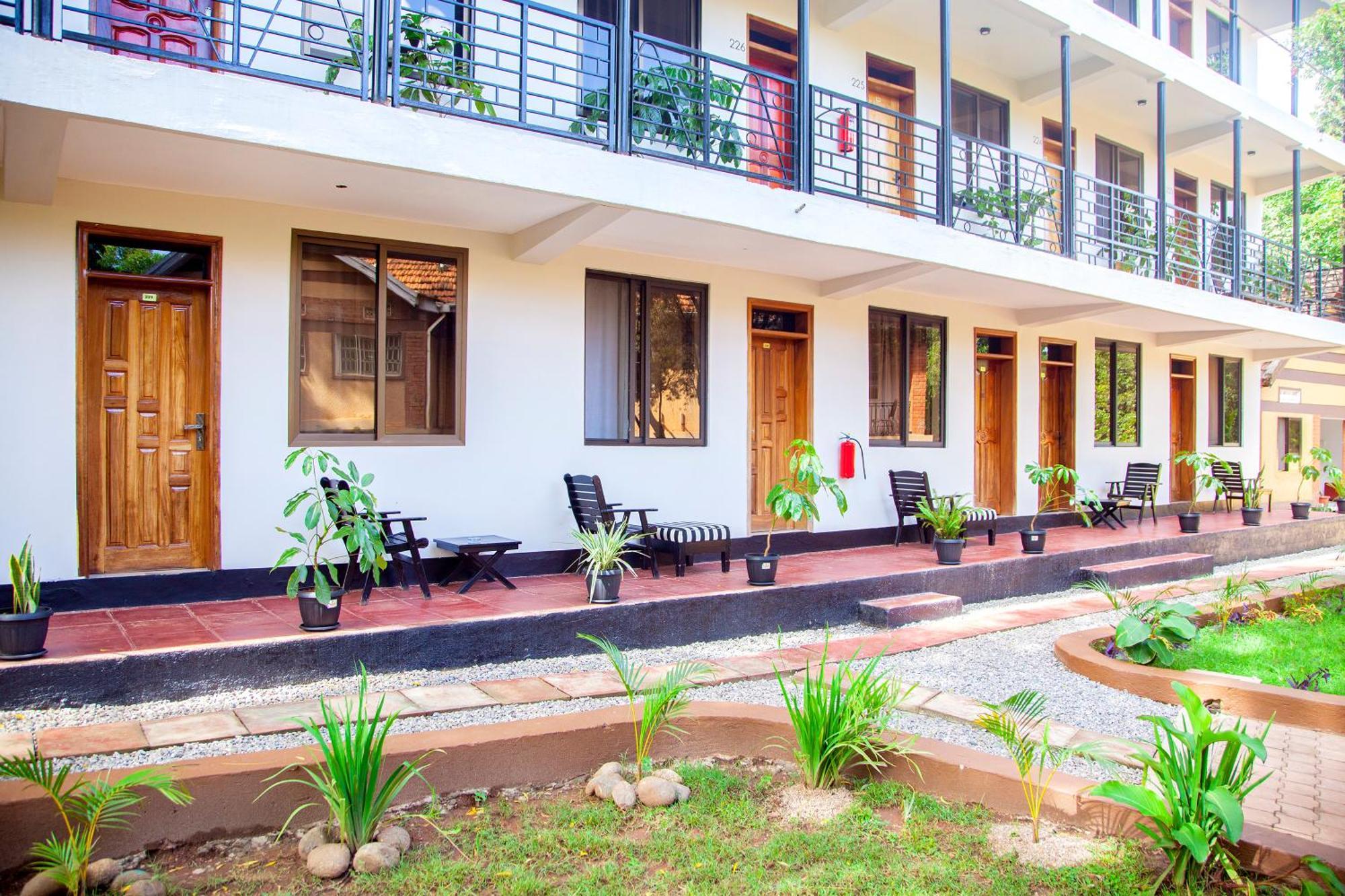 Explorers Hub Kampala Kültér fotó