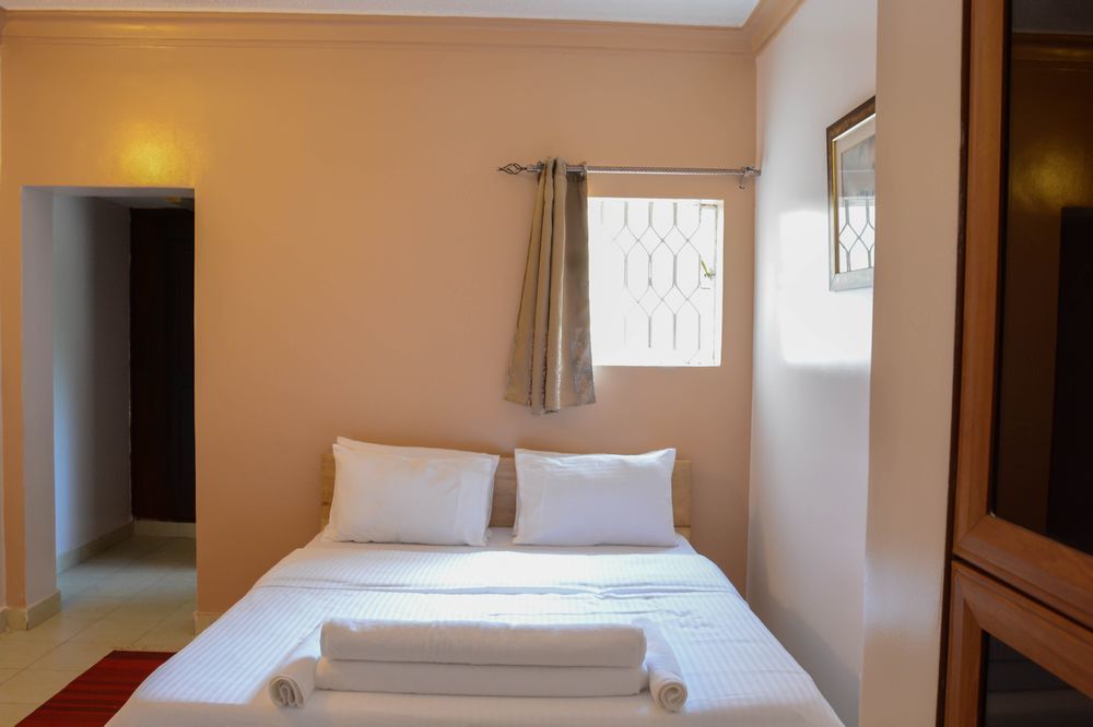 Explorers Hub Kampala Kültér fotó