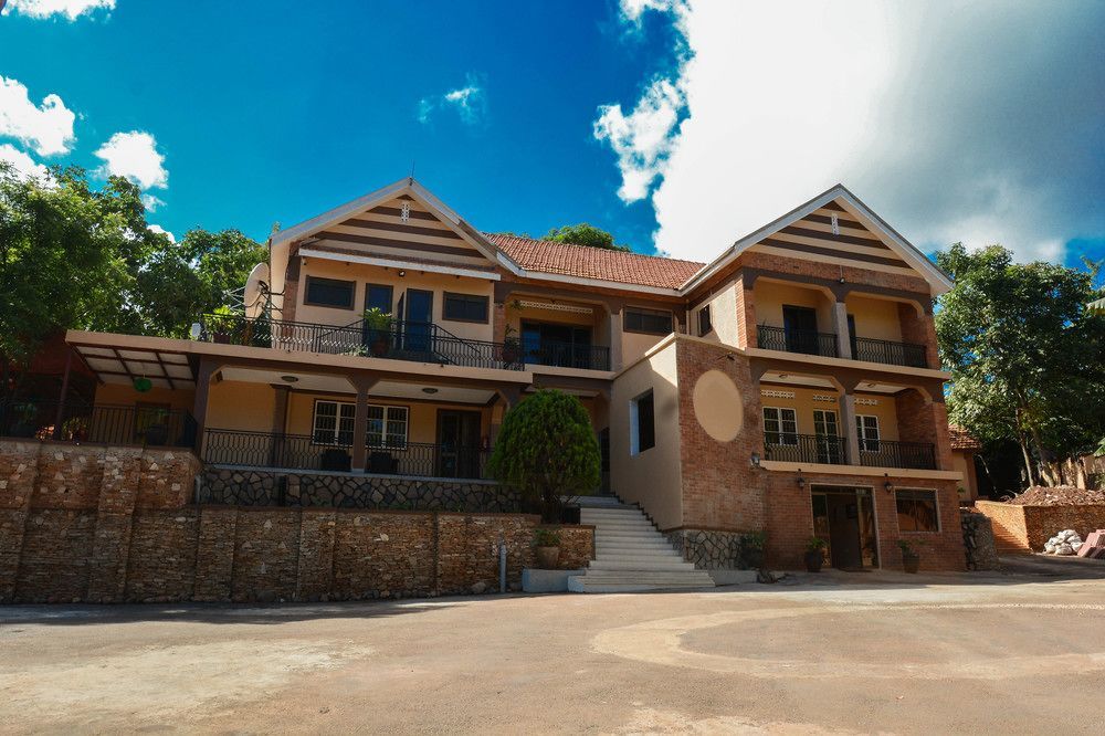 Explorers Hub Kampala Kültér fotó